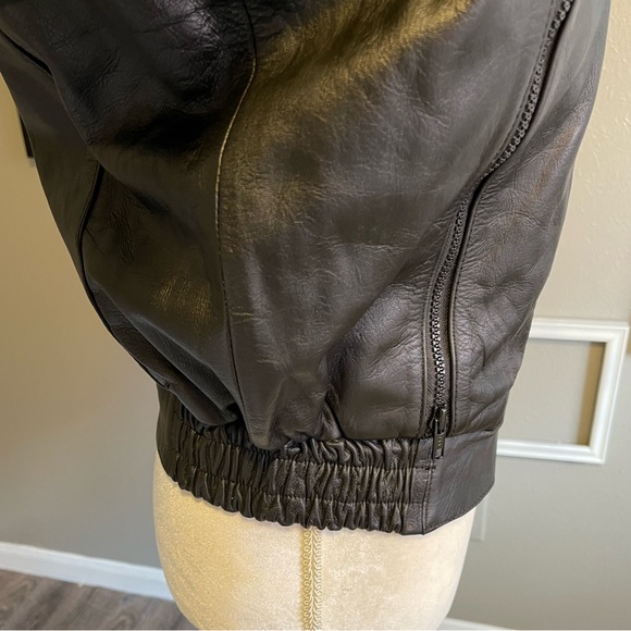 Metro 1 by Superior Vintage Black Leather Bomber Jacket Coat - Picture 10 of 15
